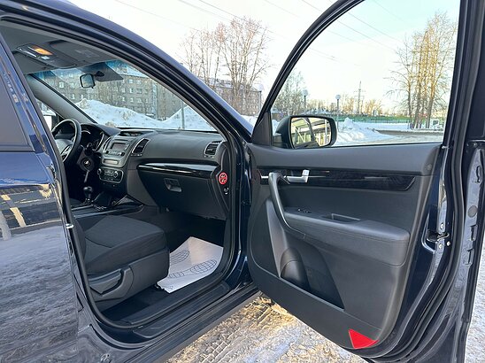 Kia Sorento 2.4 4WD AT (175 л.с.) Comfort