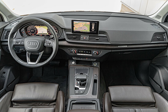 Audi Q5 45 TFSI 2.0 quattro S tronic (249 л.с.) Design
