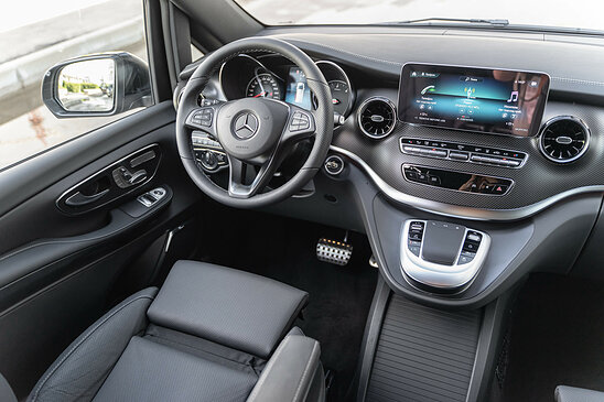 Mercedes-Benz V-класс V 300 d 2.0 4MATIC AT (239 л.с.) Базовая