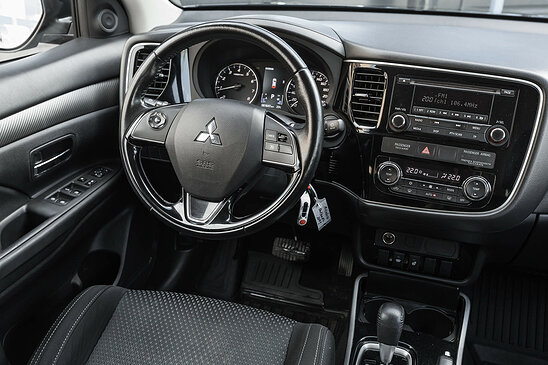 Mitsubishi Outlander 2.0 4WD CVT (146 л.с.) Intense+