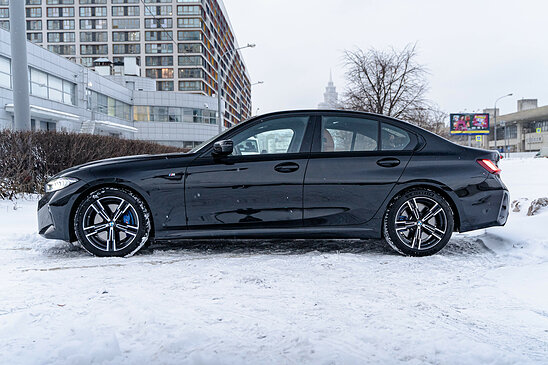 BMW 3 серия 318d 2.0 Steptronic (150 л.с.)