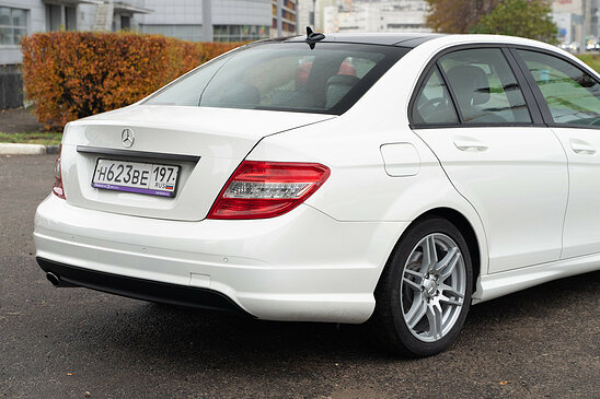 Mercedes-Benz C-класс C 180 1.8 7G-Tronic (156 л.с.) Особая серия