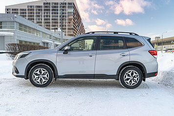 Subaru Forester 2.0 4WD CVT (150 л.с.) Elegance ES