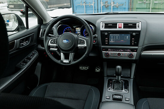 Subaru Outback 2.5 4WD CVT (175 л.с.) Elegance