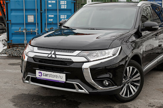 Mitsubishi Outlander 2.0 4WD CVT (146 л.с.) Intense+ (7 мест)