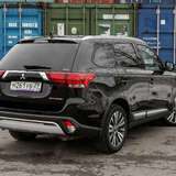 Mitsubishi Outlander 2.0 4WD CVT (146 л.с.) Intense+ (7 мест)