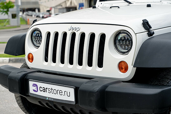 Jeep Wrangler 3.8 AT (199 л.с.)