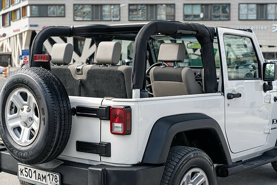 Jeep Wrangler 3.8 AT (199 л.с.)