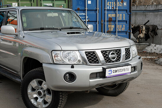 Nissan Patrol 3.0 D 4WD AT (160 л.с.) Elegance