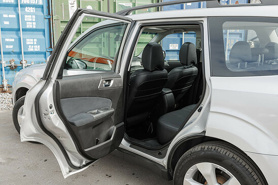 Subaru Forester 2.5 4WD MT (230 л.с.) XT