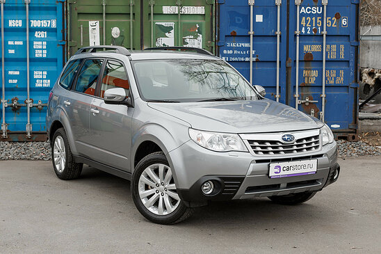 Subaru Forester 2.5 4WD MT (172 л.с.) XS