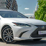 Lexus ES ES 250 2.5 AT (200 л.с.) Premium