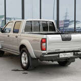 Nissan NP300 2.5 dCi 4WD MT (133 л.с.)