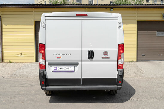 FIAT Ducato 2.3 TD MT (130 л.с.)