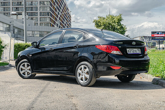 Hyundai Solaris 1.4 AT (107 л.с.) Active