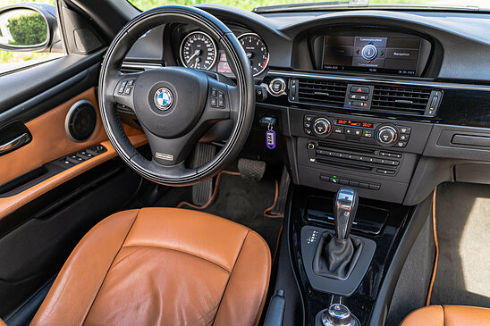 BMW 3 серия 325i 2.5 AT (218 л.с.)