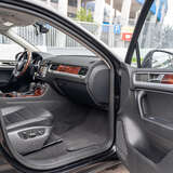 Volkswagen Touareg 3.0 TDI AT (204 л.с.) 4WD