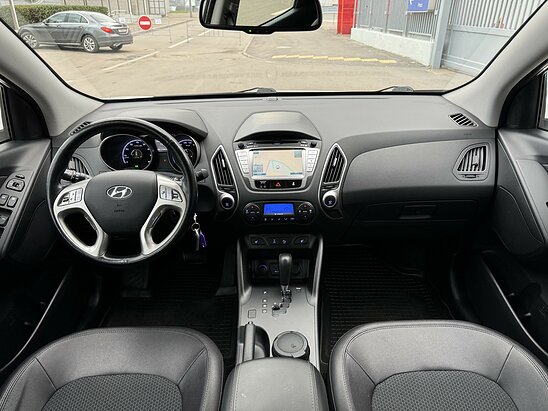 Hyundai ix35 2.0 4WD AT (150 л.с.) Comfort+Navi