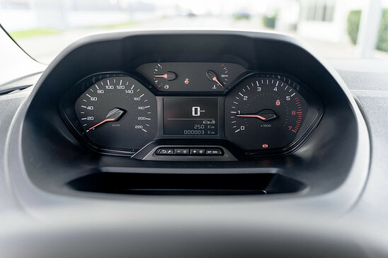 Peugeot Partner 1.6 HDi MT (90 л.с.)