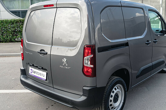 Peugeot Partner 1.6 HDi MT (90 л.с.)