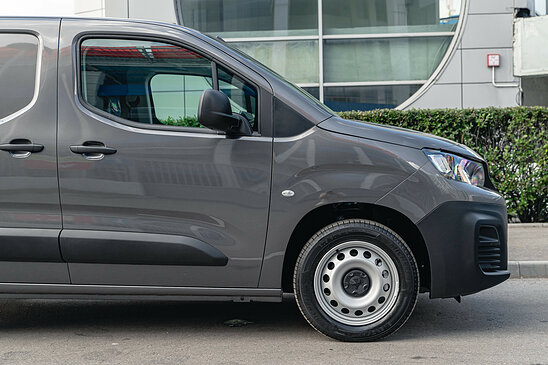 Peugeot Partner 1.6 HDi MT (90 л.с.)