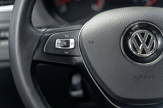 Volkswagen Polo 1.6 MPI MT (110 л.с.) Allstar
