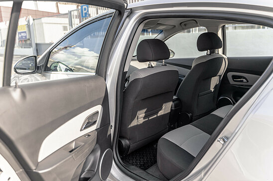 Chevrolet Cruze 1.8 AT (141 л.с.) LT