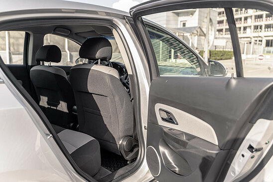 Chevrolet Cruze 1.8 AT (141 л.с.) LT