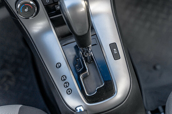Chevrolet Cruze 1.8 AT (141 л.с.) LT