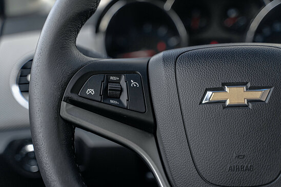 Chevrolet Cruze 1.8 AT (141 л.с.) LT