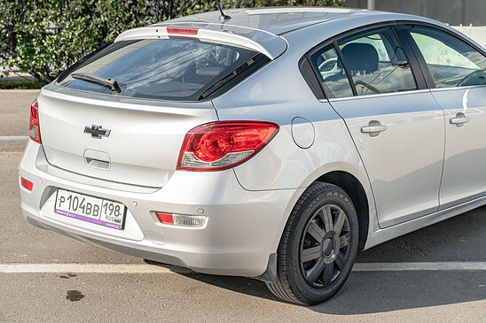 Chevrolet Cruze 1.8 AT (141 л.с.) LT