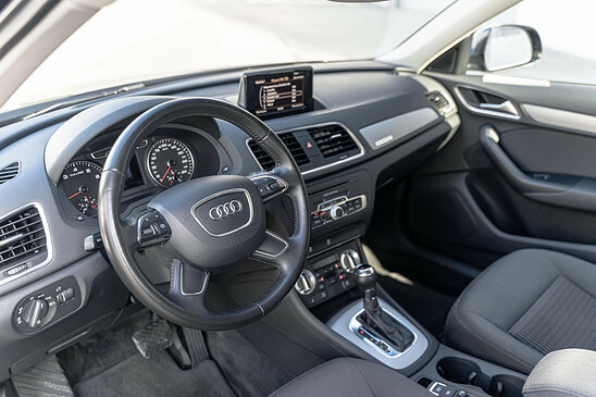 Audi Q3 2.0 TFSI quattro S tronic (211 л.с.)