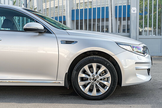 Kia Optima 2.4 AT (188 л.с.) Luxe