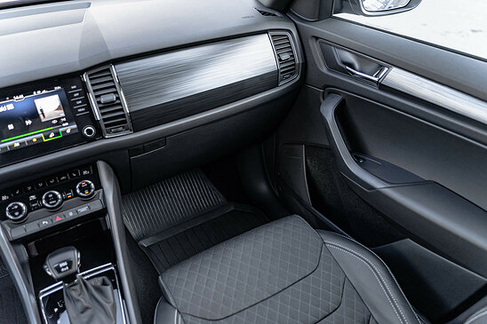 Skoda Kodiaq 1.4 TSI 4WD DSG (150 л.с.) Hockey Edition