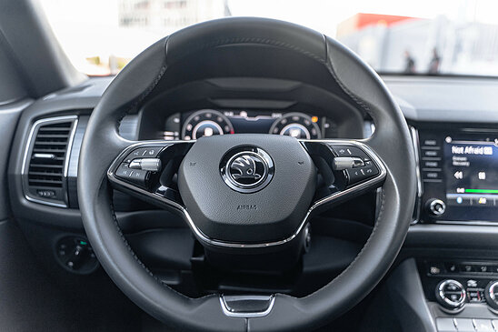 Skoda Kodiaq 1.4 TSI 4WD DSG (150 л.с.) Hockey Edition