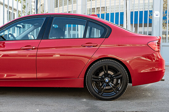 BMW 3 серия 320i 2.0 xDrive AT (184 л.с.) Sport