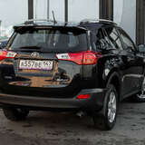 Toyota RAV4 2.0 4WD MT (146 л.с.) Comfort