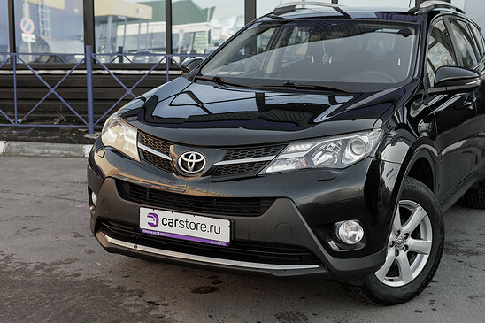 Toyota RAV4 2.0 4WD MT (146 л.с.) Comfort