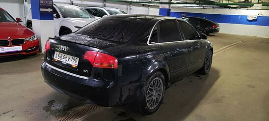 Audi A4 2.0 Multitronic (130 л.с.)