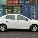 Renault Logan 1.6 MT (82 л.с.) Access