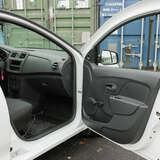 Renault Logan 1.6 MT (82 л.с.) Access