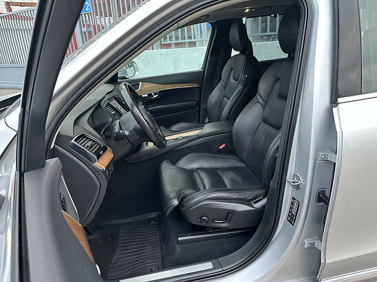 Volvo XC90 2.0 D5 4WD AT (235 л.с.) 7 мест Inscription