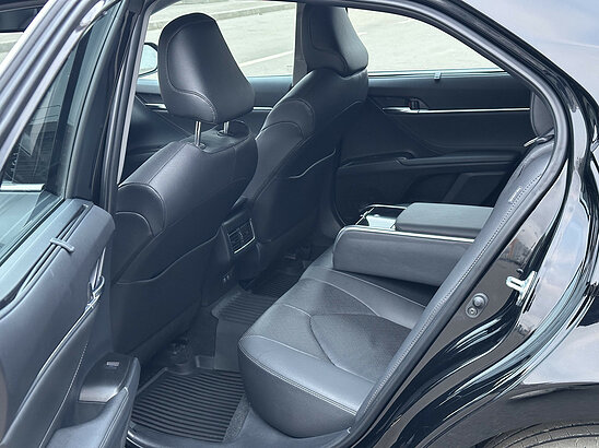 Toyota Camry 2.5 AT (200 л.с.) Люкс Safety