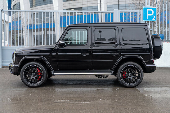 Mercedes-Benz G-класс AMG G 63 AMG 4.0 4MATIC 9G-Tronic (585 л.с.) AMG G 63