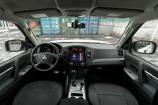 Mitsubishi Pajero 3.0 4WD AT (178 л.с.) Intense