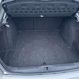 Skoda Octavia 1.6 MPI MT (102 л.с.) Ambiente