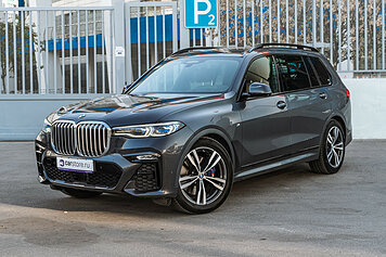 BMW X7 30d 3.0 xDrive Steptronic (265 л.с.)