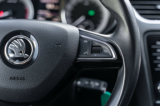 Skoda Octavia 1.6 MPI AT (110 л.с.) Style