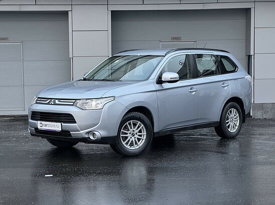 Mitsubishi Outlander 2.0 4WD CVT (146 л.с.) Intense