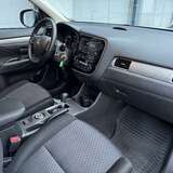 Mitsubishi Outlander 2.0 4WD CVT (146 л.с.) Intense